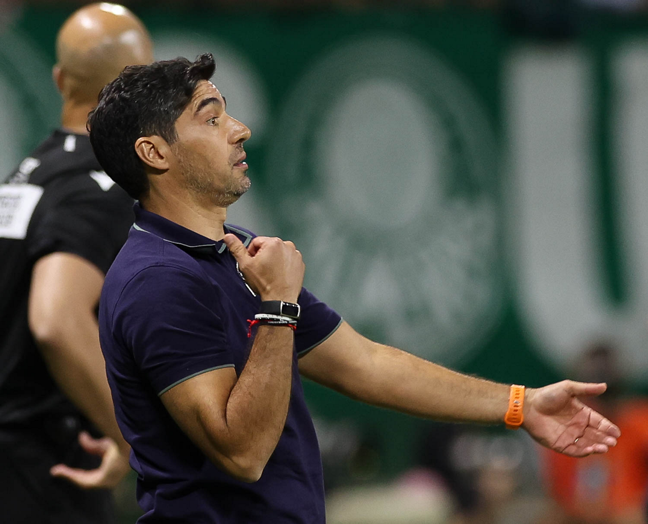 Abel elogia Ceni e destaca sua qualidade como treinador brasileiro após Bahia x Palmeiras