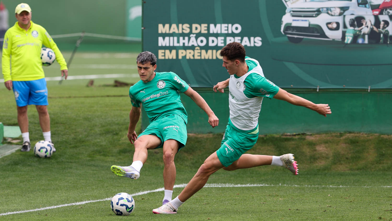 CRAQUES DE VOLTA? Palmeiras tem retorno de lesionados e pode testar elenco no duelo contra o Bragantino
