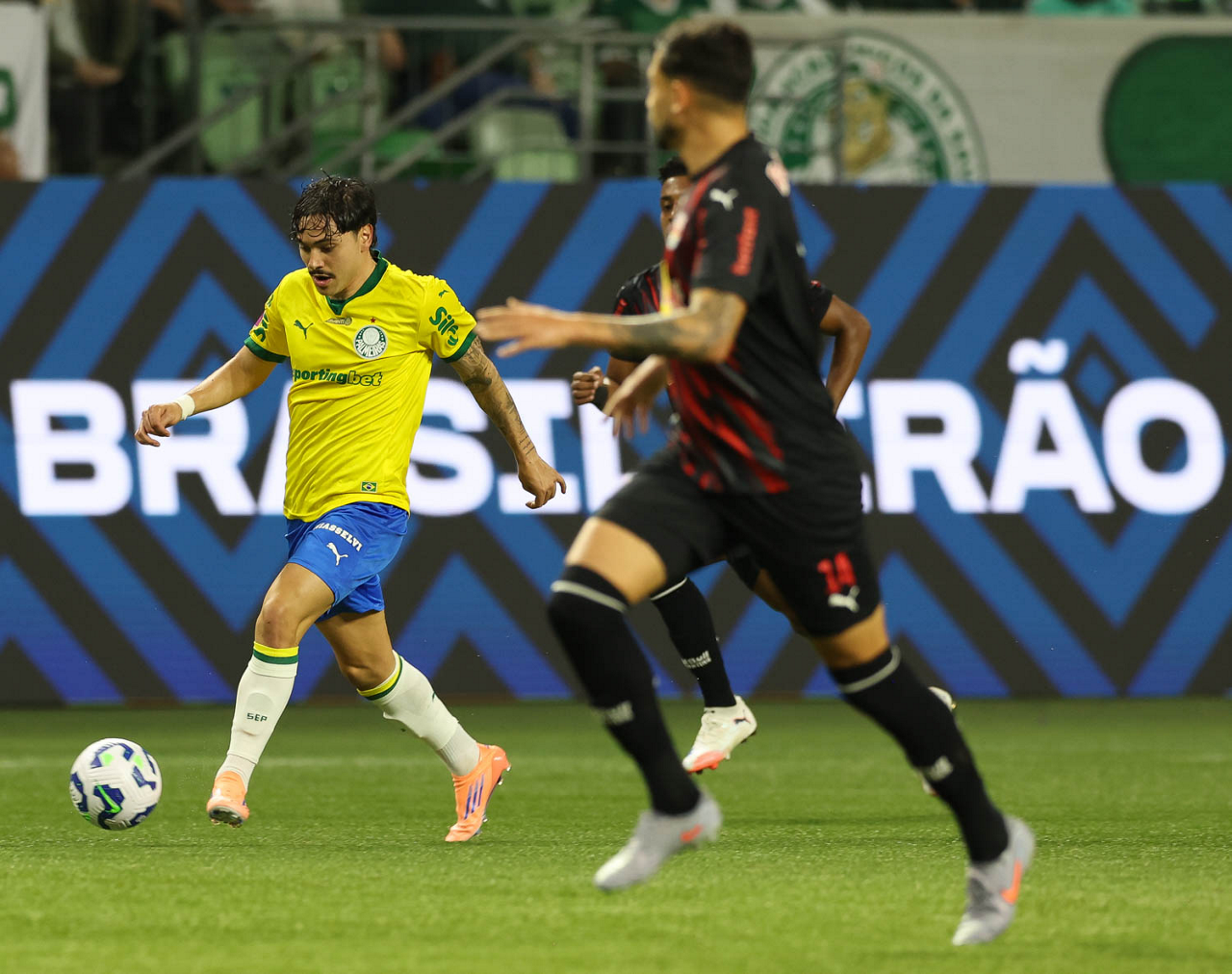 QUEM FOI BEM E QUEM FOI MAL? Saiba os destaques da partida de ontem pelo Palmeiras!