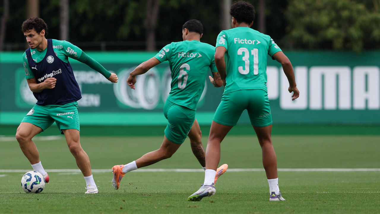 Palmeiras retoma atividades após brilhar na Libertadores e muda foco para o Brasileiro