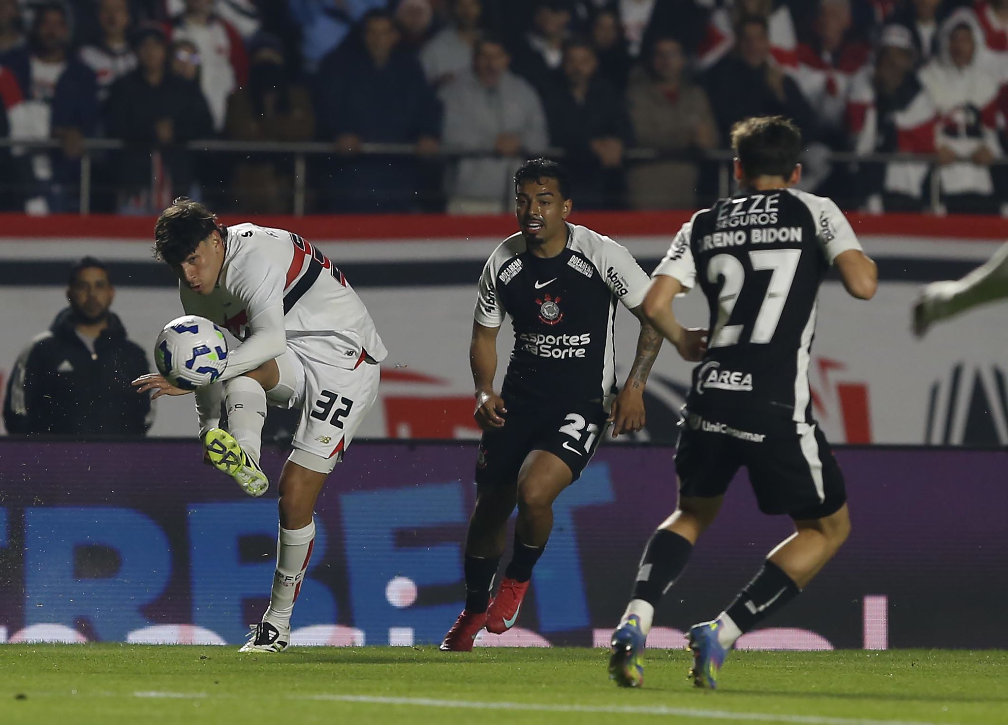 PÉSSIMO MOMENTO! Corinthians apresenta desempenho fraco em clássicos como visitante no Brasileiro