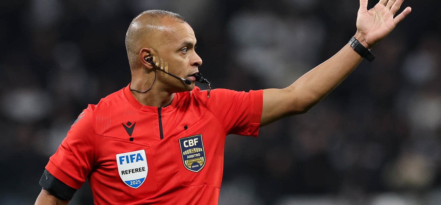 Flamengo e Palmeiras: árbitro definido para duelo decisivo no Brasileirão