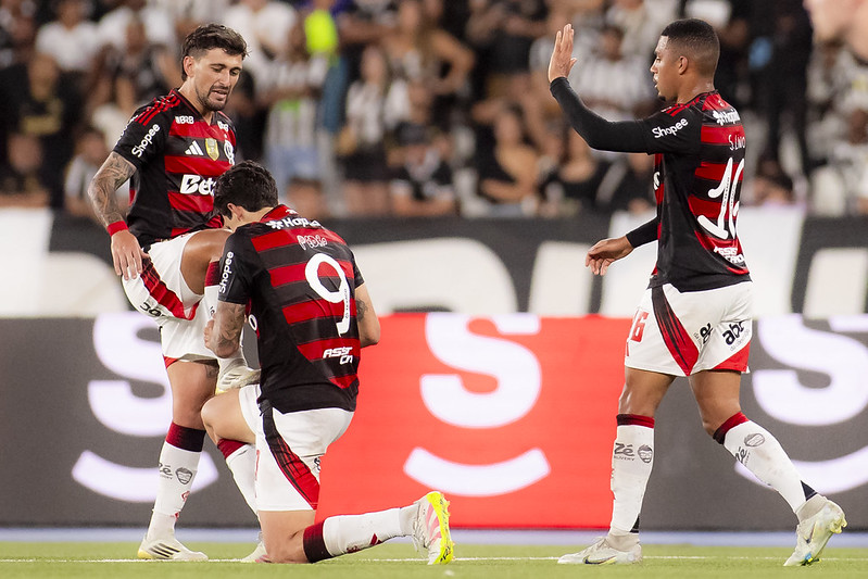 Flamengo desafia rival e mantém sequência invicta de 25 anos contra o Sport em casa