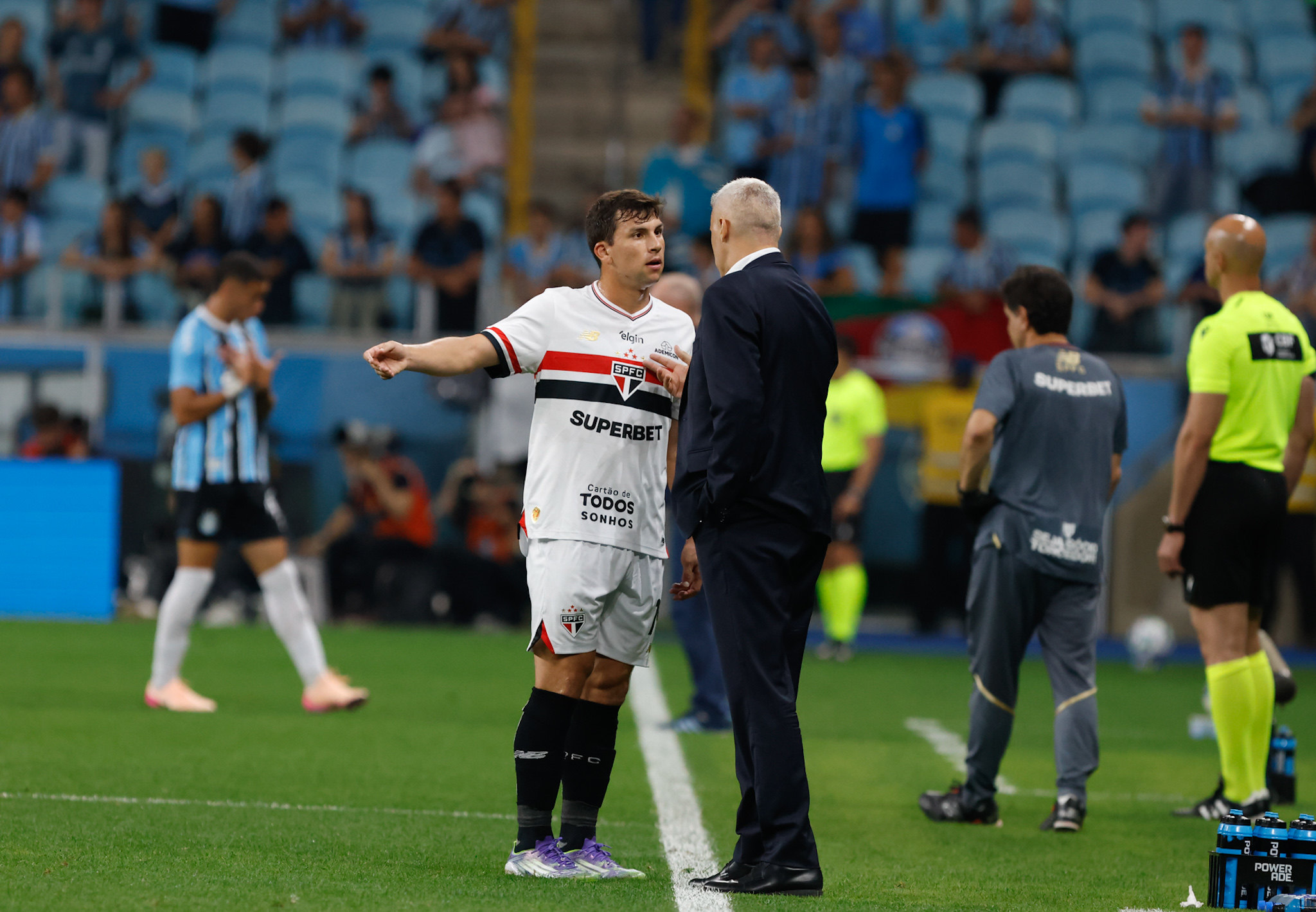 Crespo minimiza sequência negativa do São Paulo: “Cada jogo tem uma história”