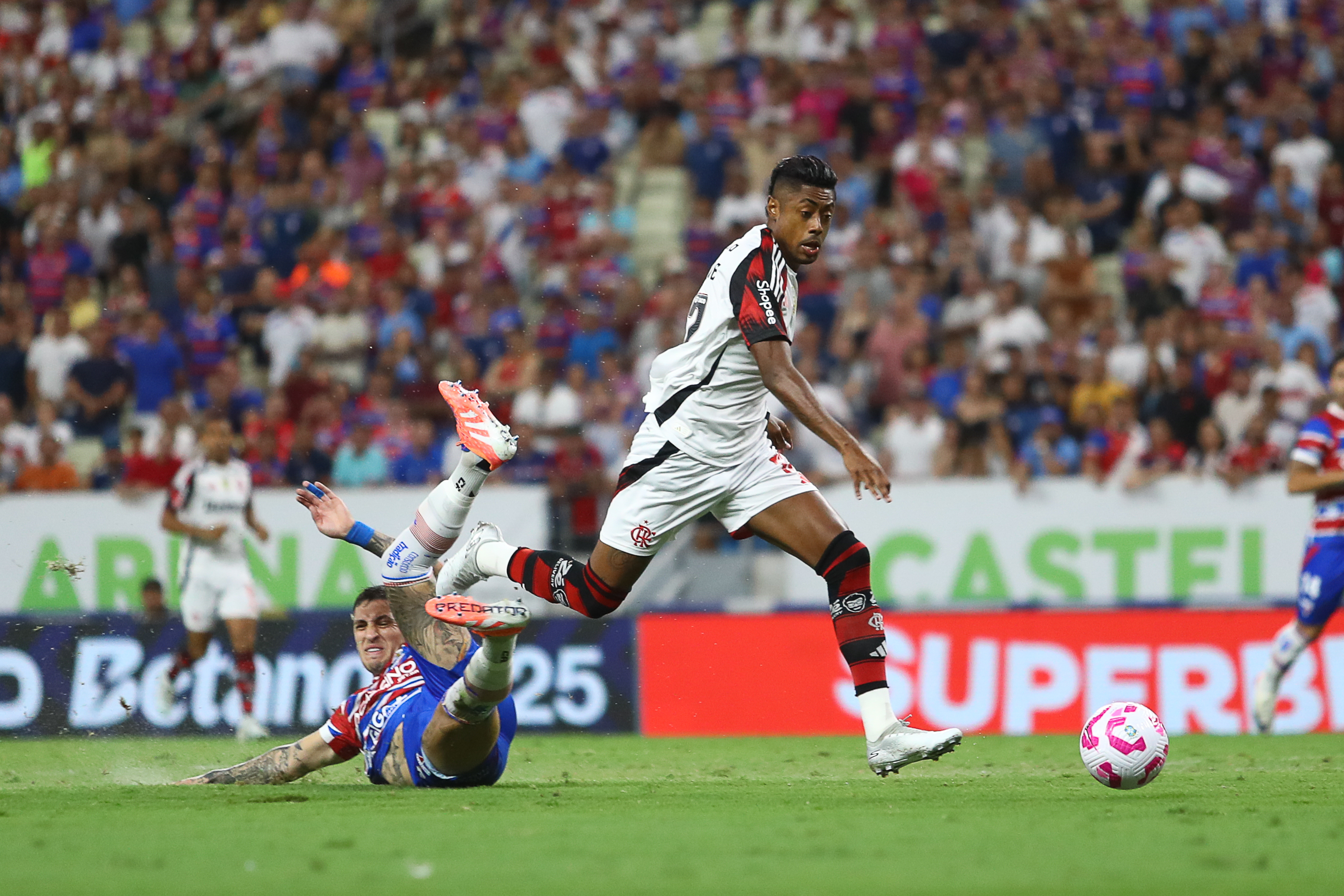 STJD marca julgamento de recurso de Bruno Henrique contra suspensão de 12 jogos