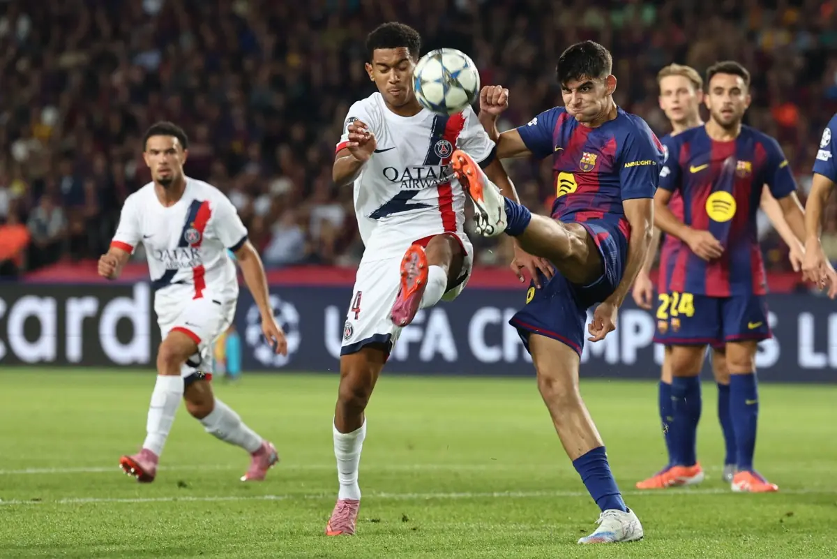 PSG marca nos acréscimos e vira sobre o Barcelona pela Champions ...
