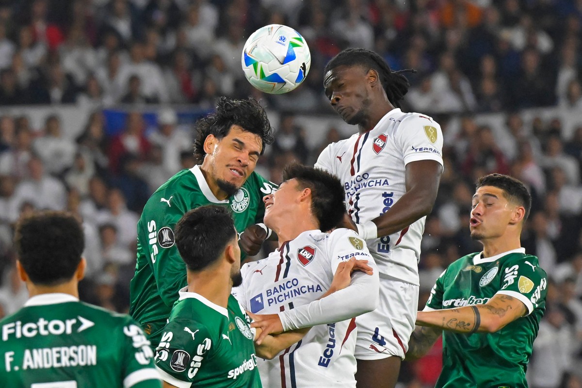 LDU e Palmeiras se enfrentam em jogo decisivo da Libertadores; confira os melhores momentos da semifinal