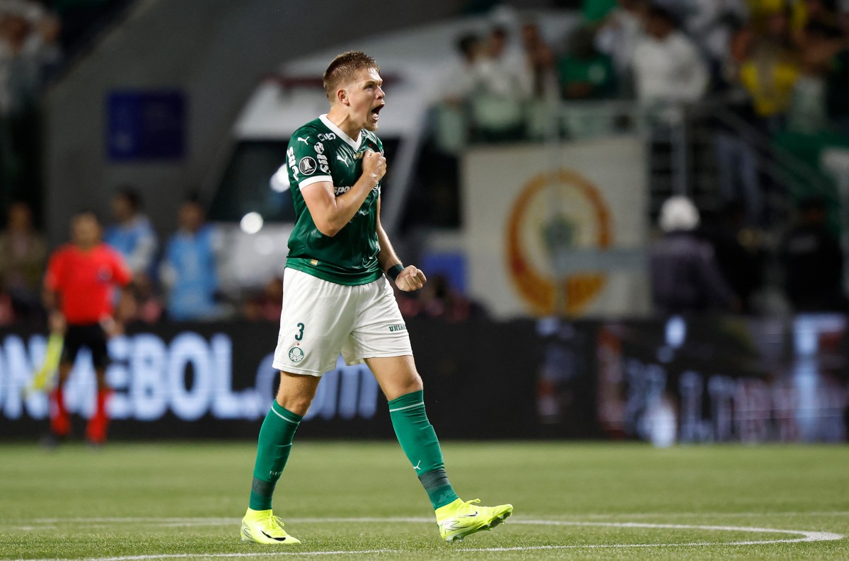 Bruno Fuchs garante vitória do Palmeiras com gol decisivo nos acréscimos do primeiro tempo