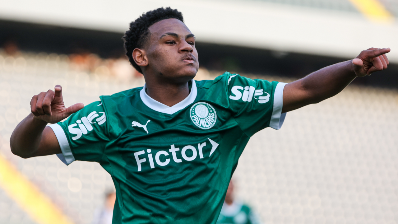 Palmeiras sub-17 reage e avança às semifinais do Paulistão, enquanto sub-15 empata em casa