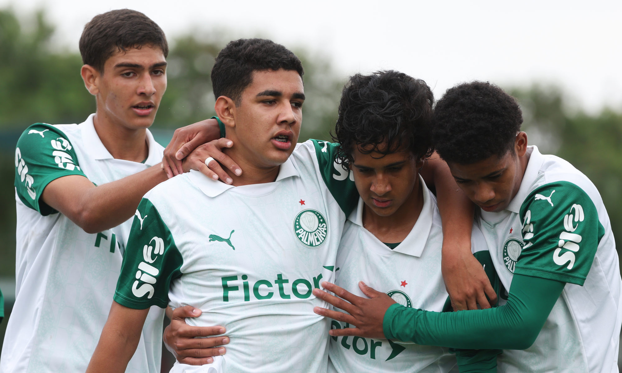 Palmeiras avança às quartas de final após goleada no Paulista sub-17