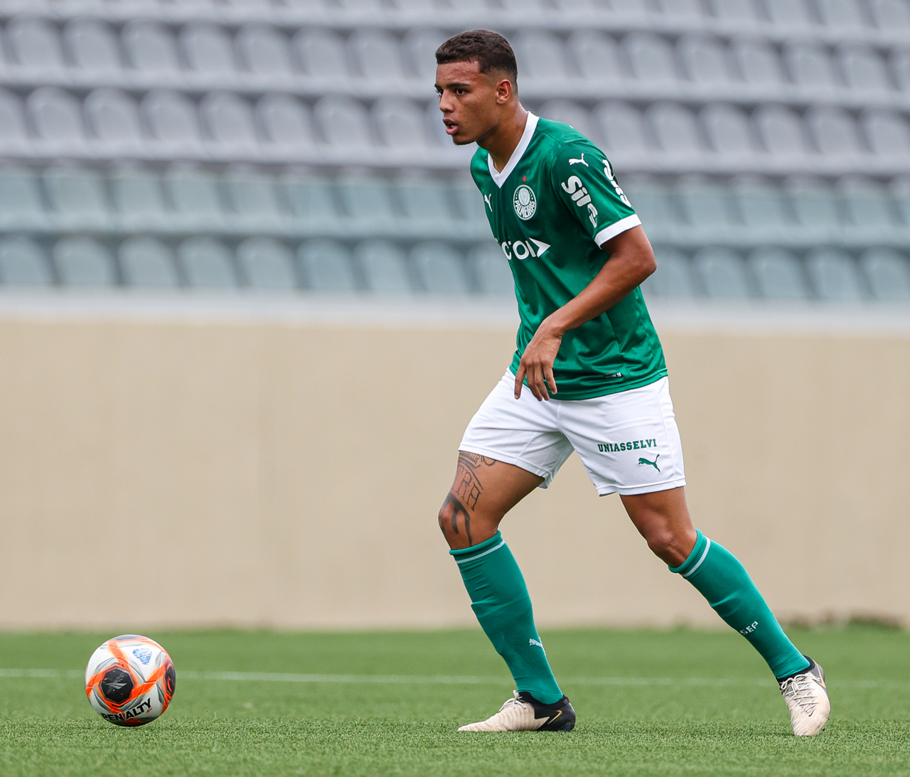 Santos e Palmeiras empatam em emocionante semifinal do Paulista sub-20