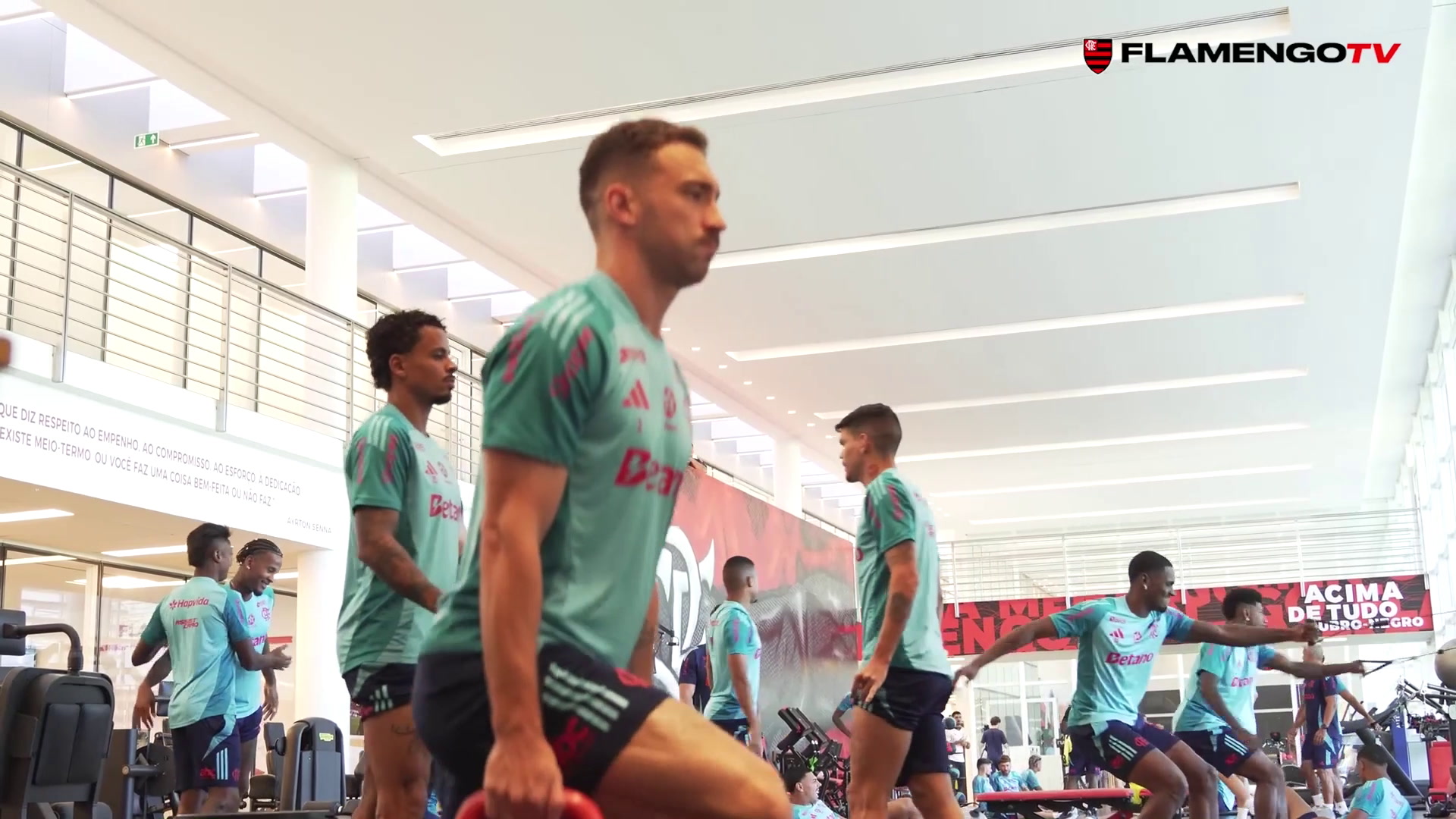 Foco no Brasileiro: Flamengo acelera treinos após Racing e mira a liderança