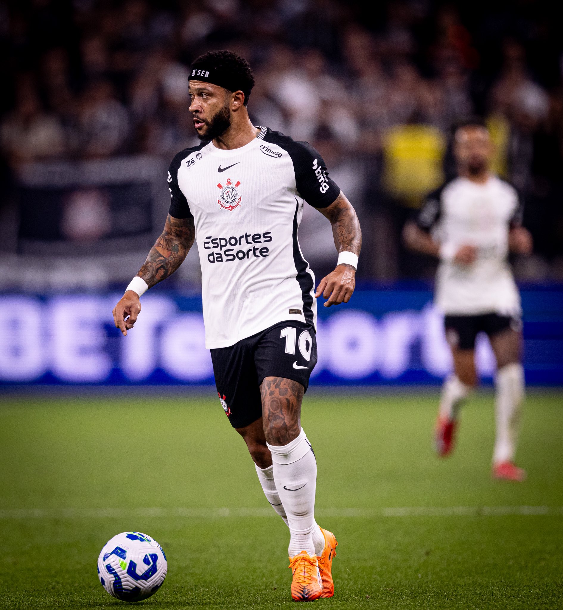 Memphis perde chance de se apresentar à seleção holandesa após roubo de passaporte