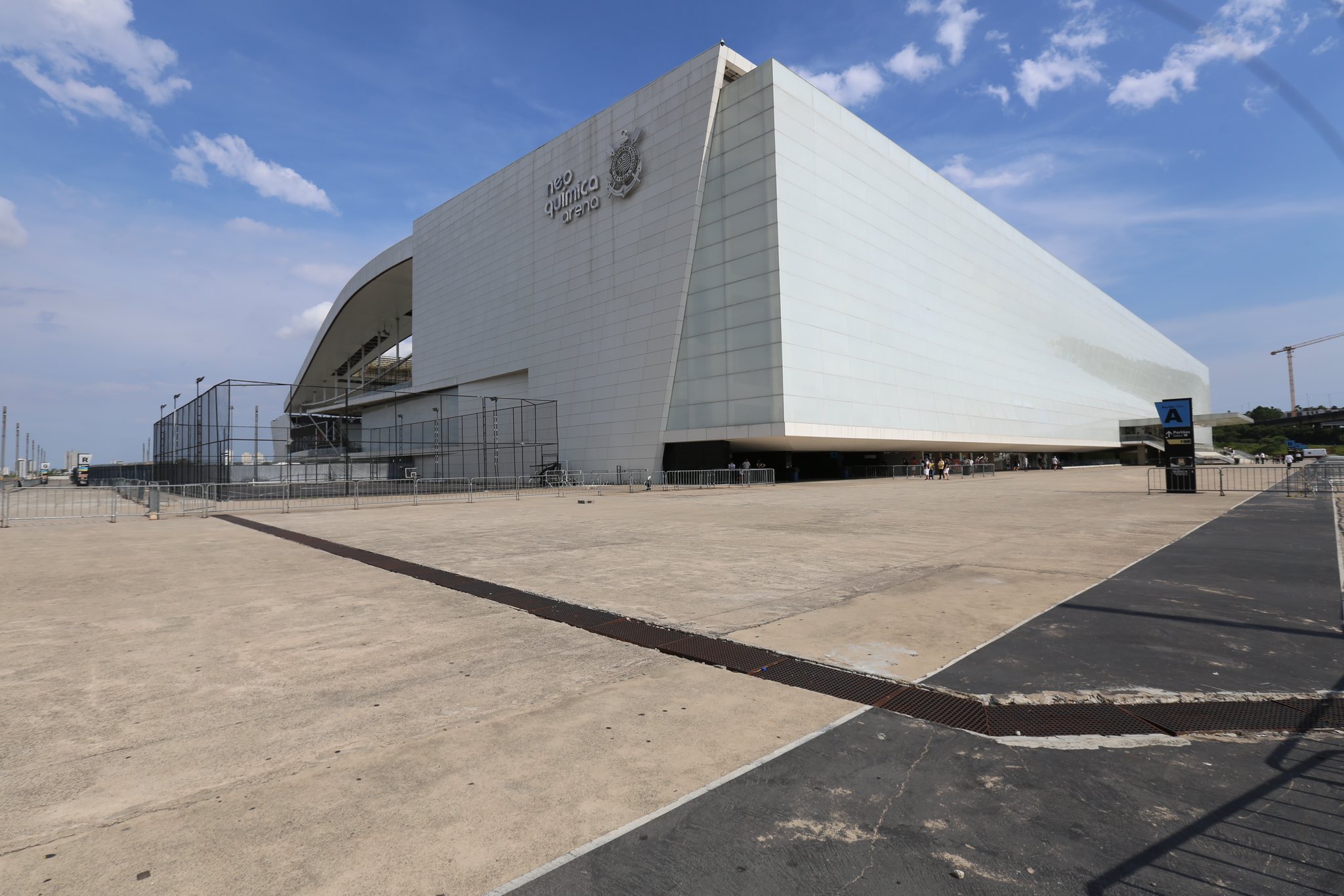 Corinthians enfrenta impasse para definir novo responsável pelo estacionamento da Arena, diz fonte interna