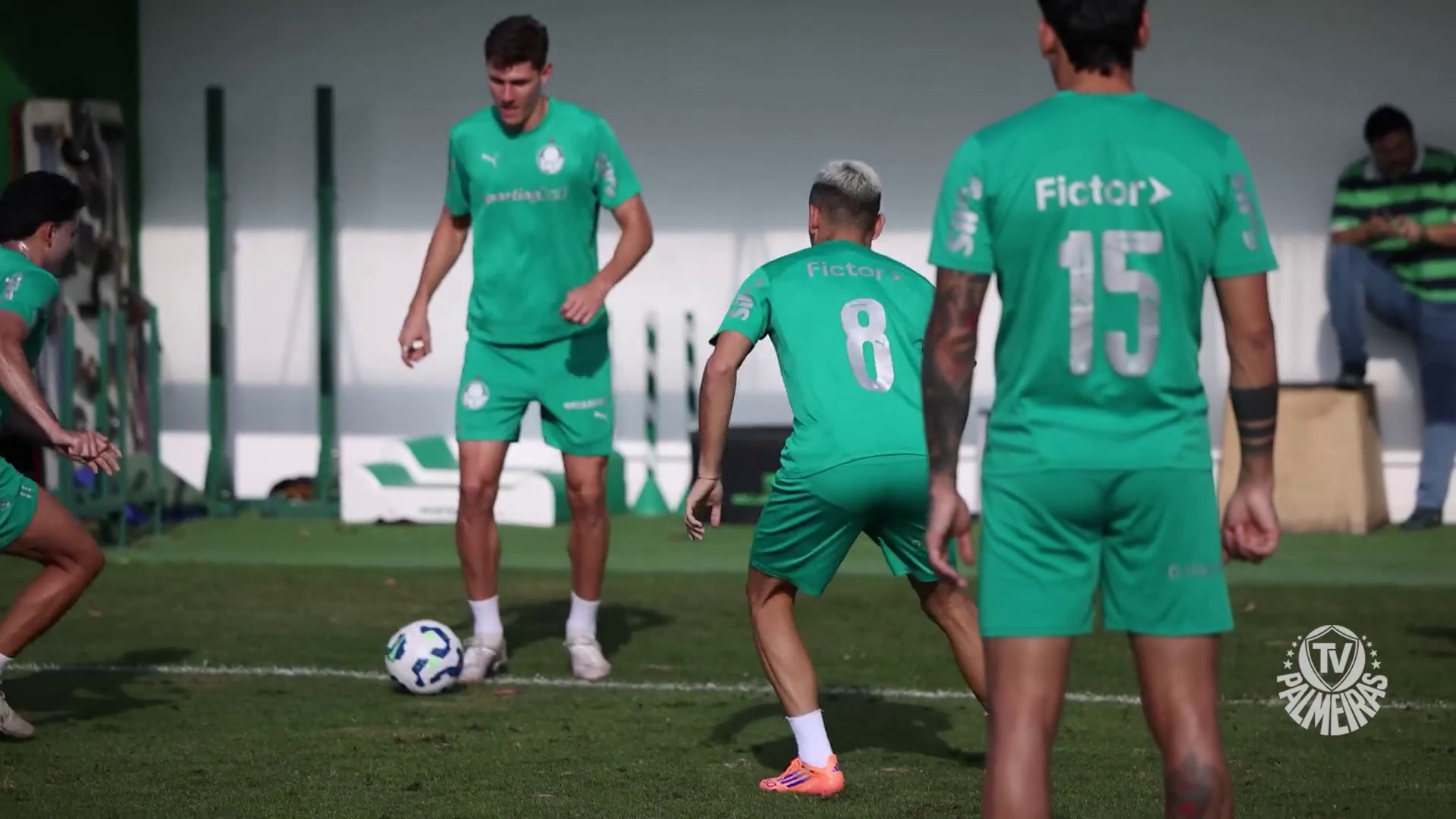 Liderança em Jogo: Palmeiras projeta duelo direto e cobra vitória para disparar na ponta