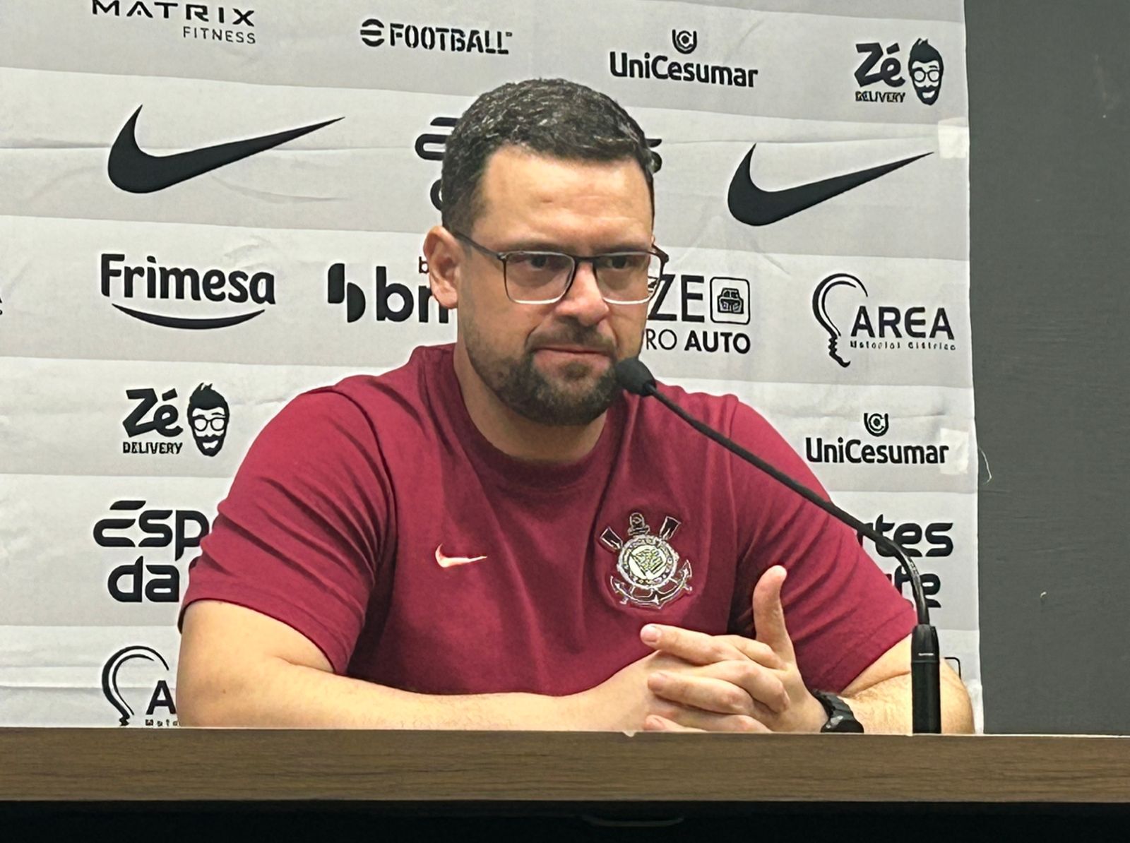 PIOR JOGO DO ANO! Auxiliar reconhece falhas do Corinthians e promete nova postura contra Atlético-MG