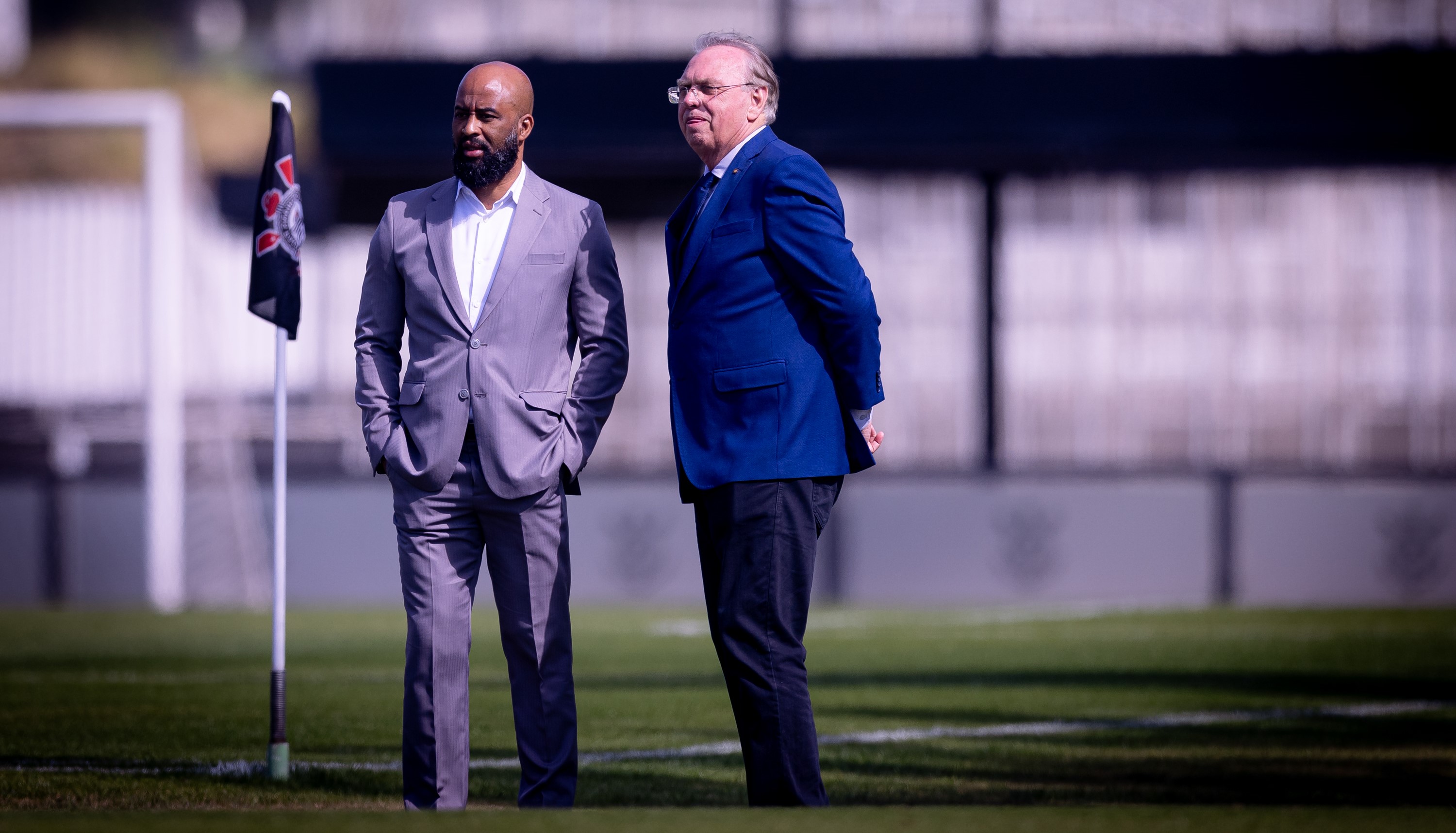 Fabinho Soldado se reúne com elenco do Corinthians e destaca estabilidade da banca nos bastidores