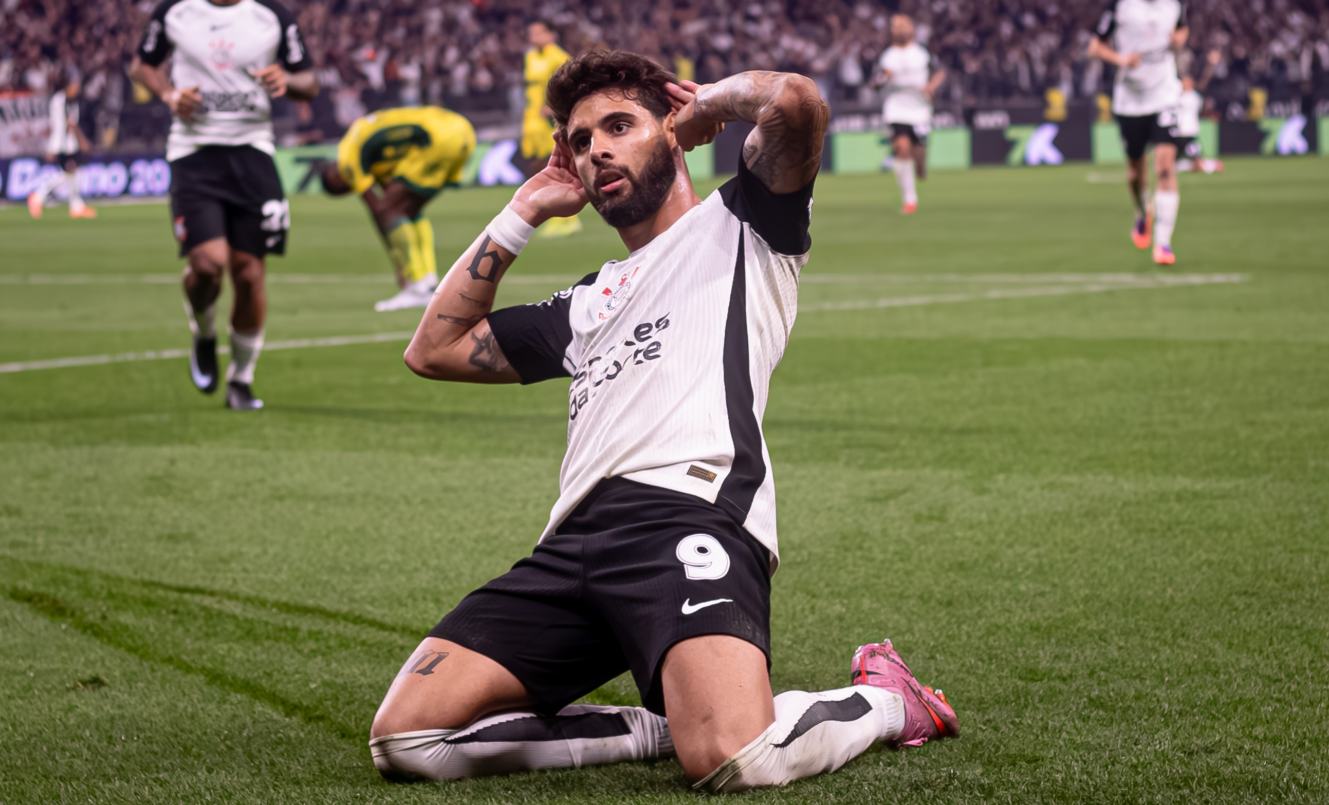 Yuri Alberto brilha na Arena e recupera prestígio com a torcida do Corinthians