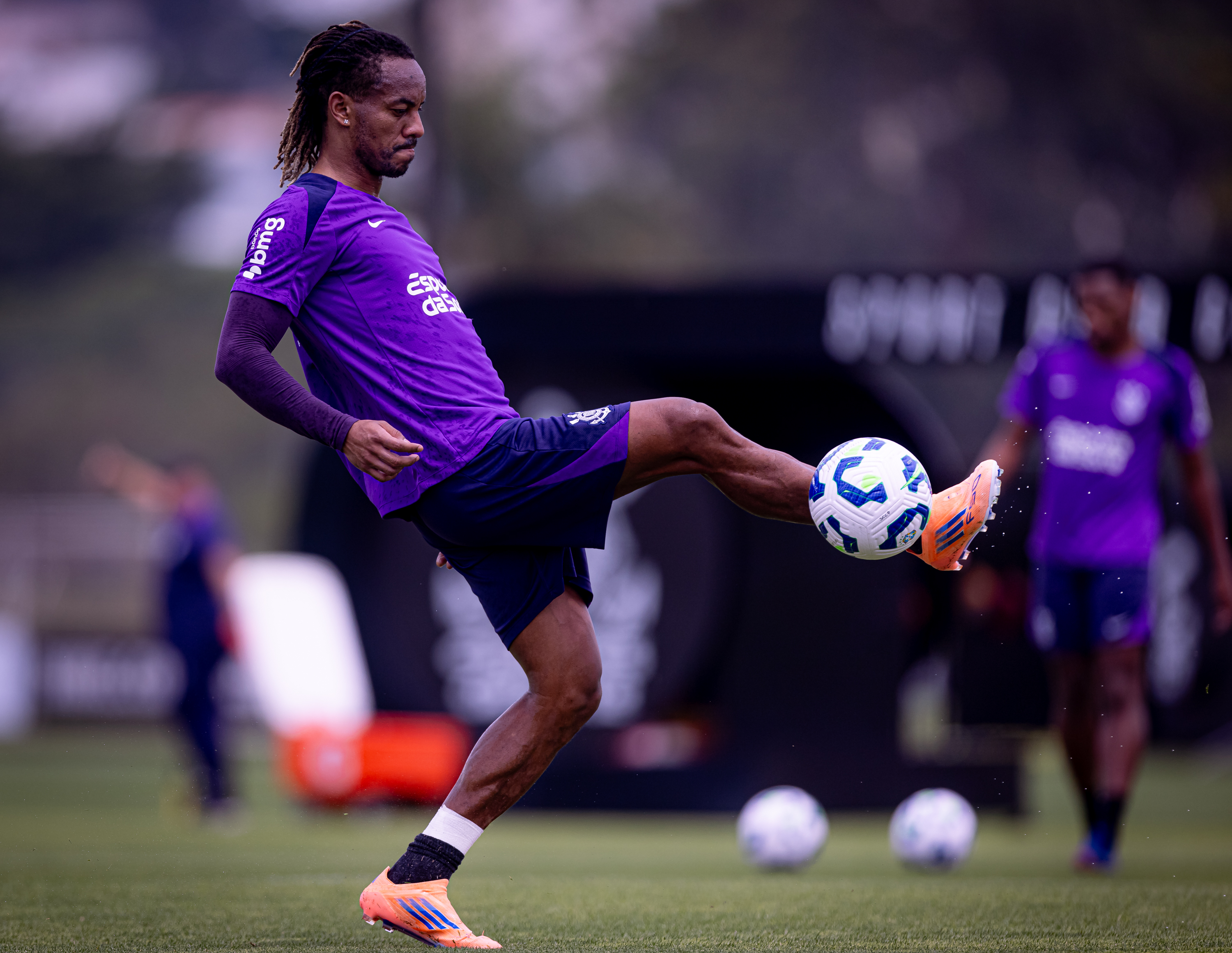 PREPARAÇÃO INICIADA! Corinthians intensifica treinos visando clássico contra o Santos com possíveis retornos!