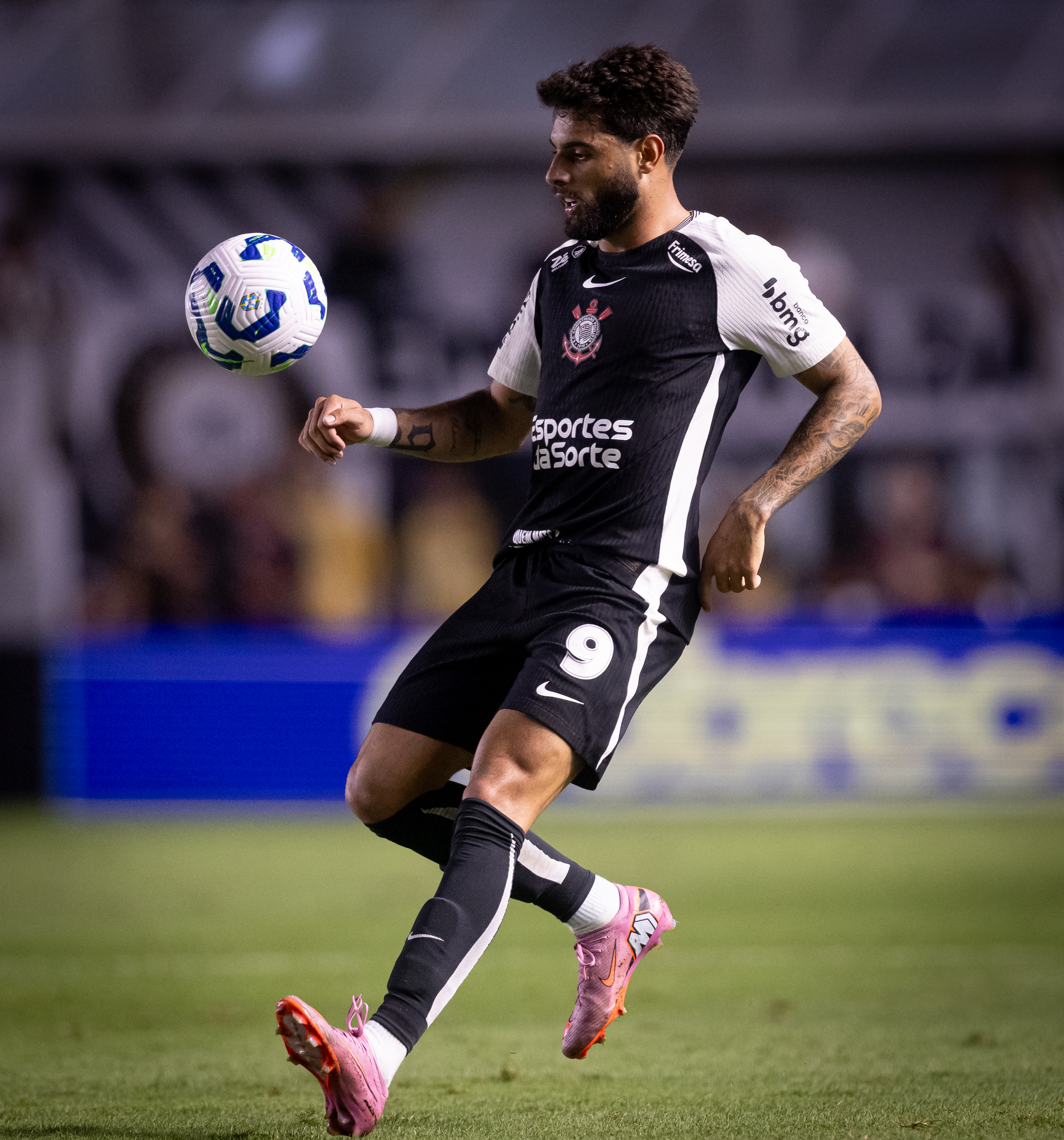 Corinthians tem desempenho apagado e não consegue se encontrar na Vila