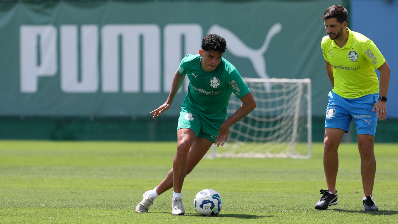 RETORNO METEÓRICO! Bruno Rodrigues deve ganhar oportunidade como titular com desfalques no Palmeiras!