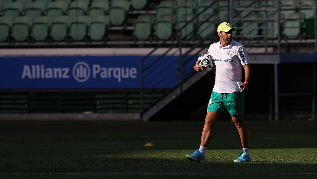 Palmeiras busca consolidar liderança aproveitando força do Allianz Parque