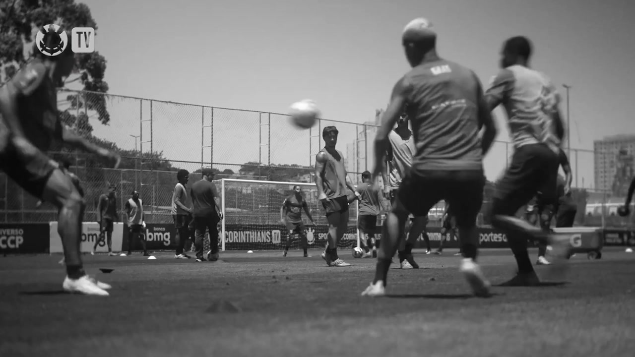 Corinthians intensifica treinos antes do confronto decisivo contra o Vitória no Brasileirão