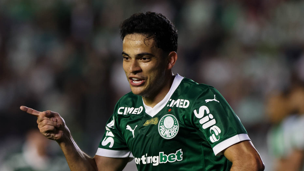Palmeiras reafirma sua força e liderança ao vencer em Caxias, mostrando elenco imbatível em campo