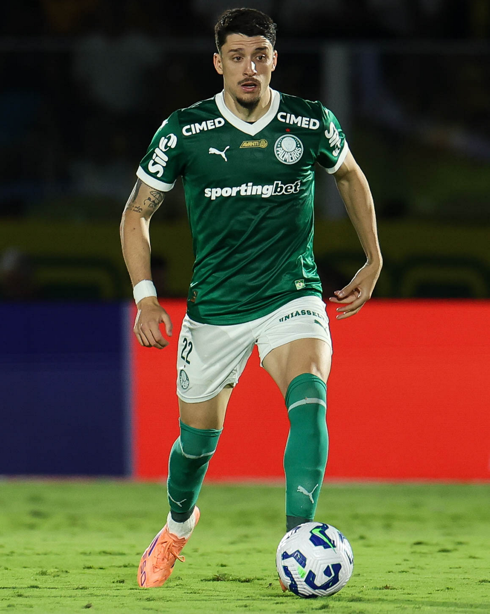 Palmeiras sucumbe ao Mirassol e jogadores recebem notas abaixo da crítica na partida decisiva