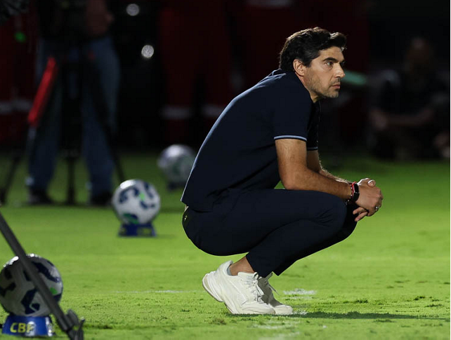 Abel critica desempenho do Palmeiras e reconhece: Mirassol foi superior em campo em todos os aspectos