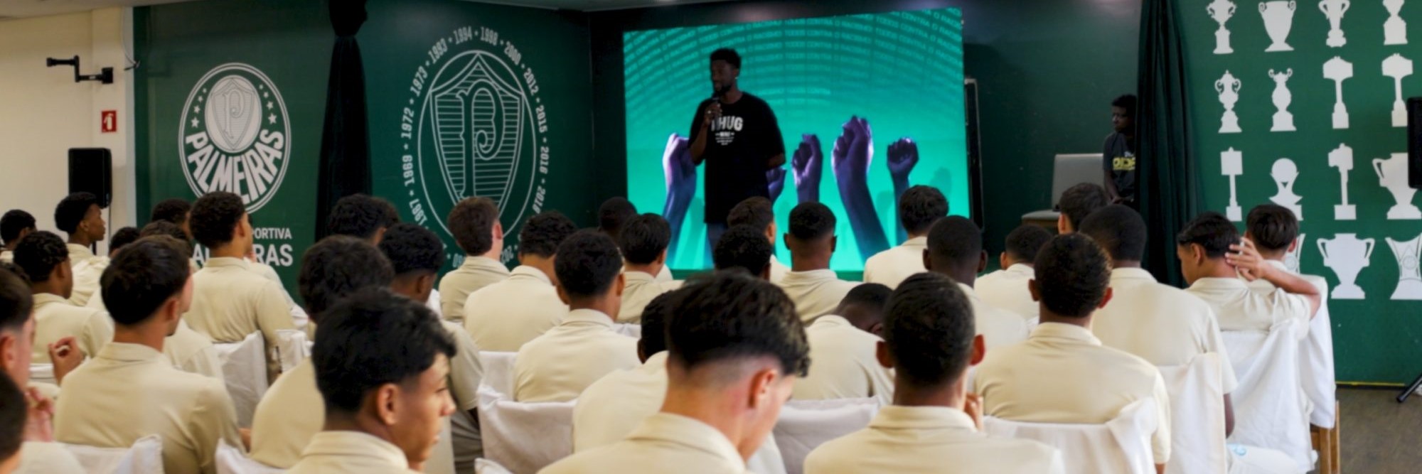 Palmeiras promove letramento racial com base e reforça compromisso contra o racismo