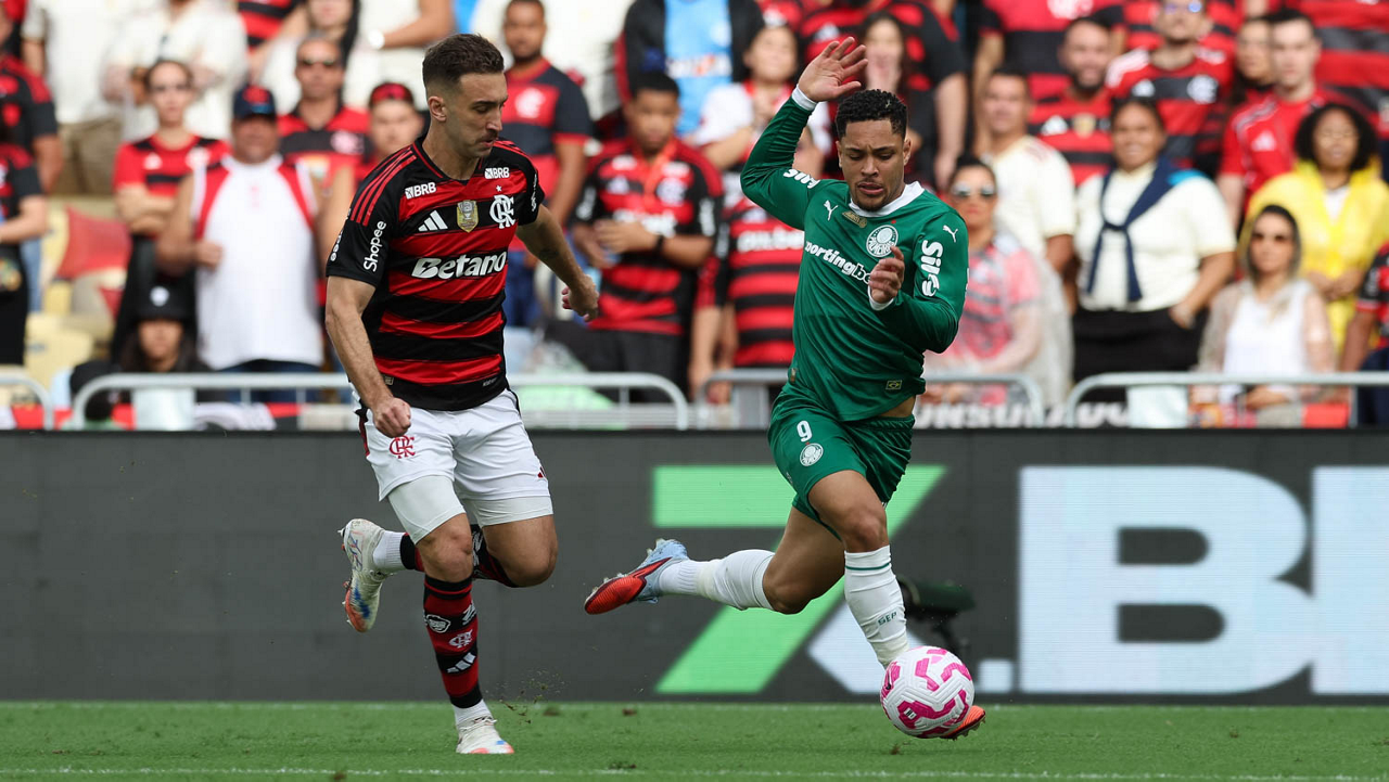 Conmebol define uniformes de Palmeiras e Flamengo para final da Libertadores