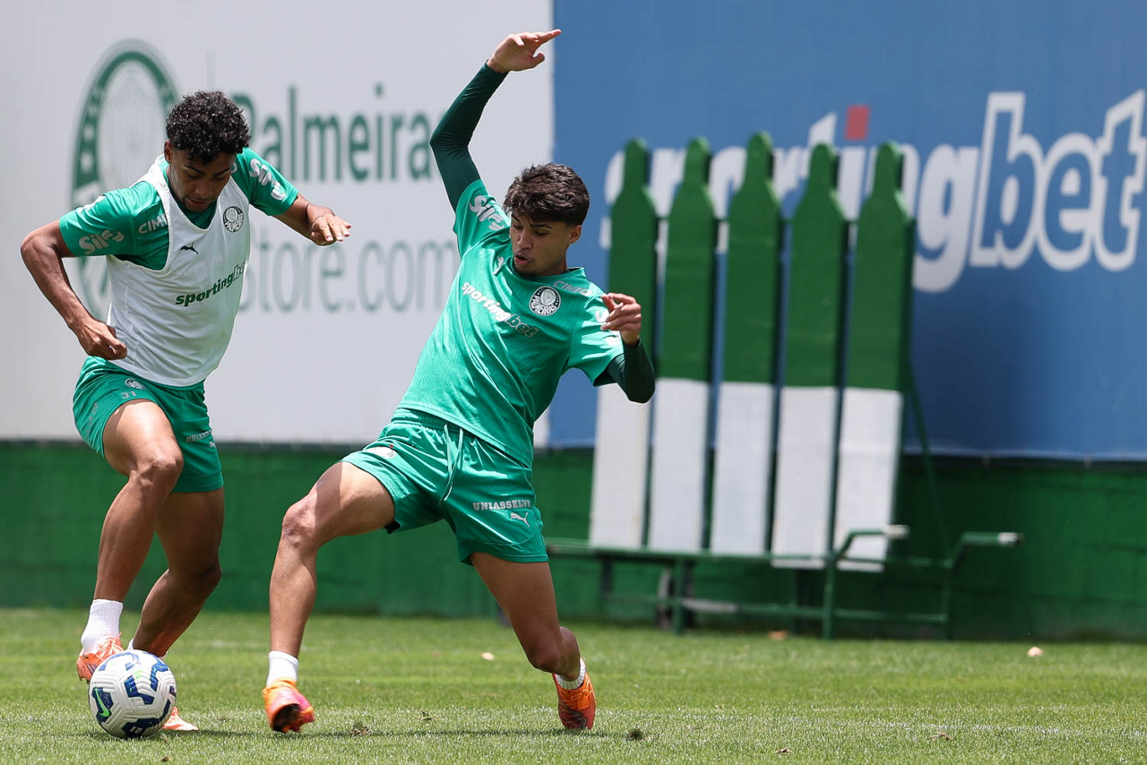 Palmeiras reinicia atividades e reúne elenco para preparativos após derrota no Brasileirão