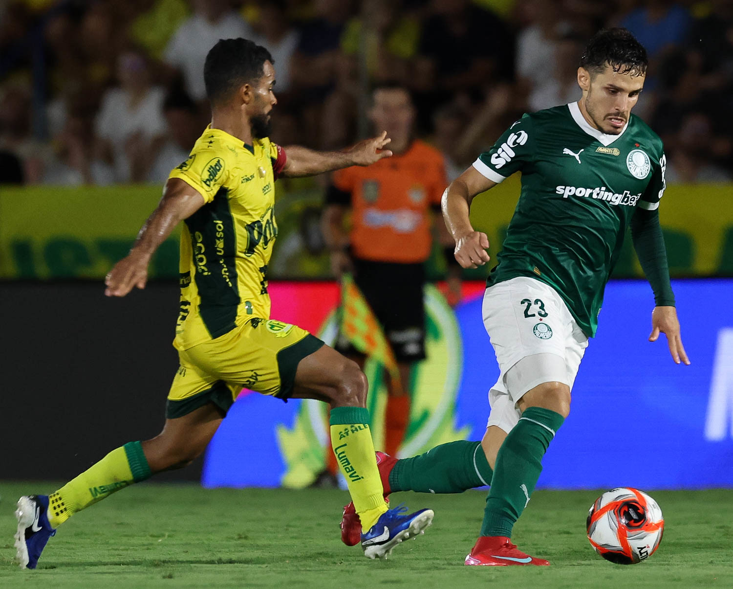 Palmeiras desafia Mirassol em busca de encerrar invencibilidade do adversário em casa