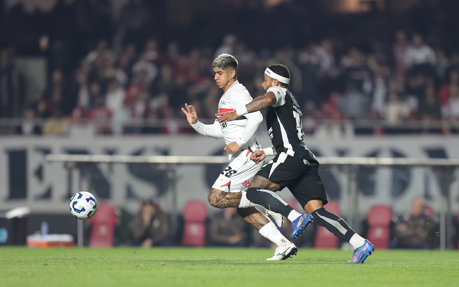 Corinthians x São Paulo: saiba onde assistir ao clássico decisivo da 34ª rodada do Brasileirão