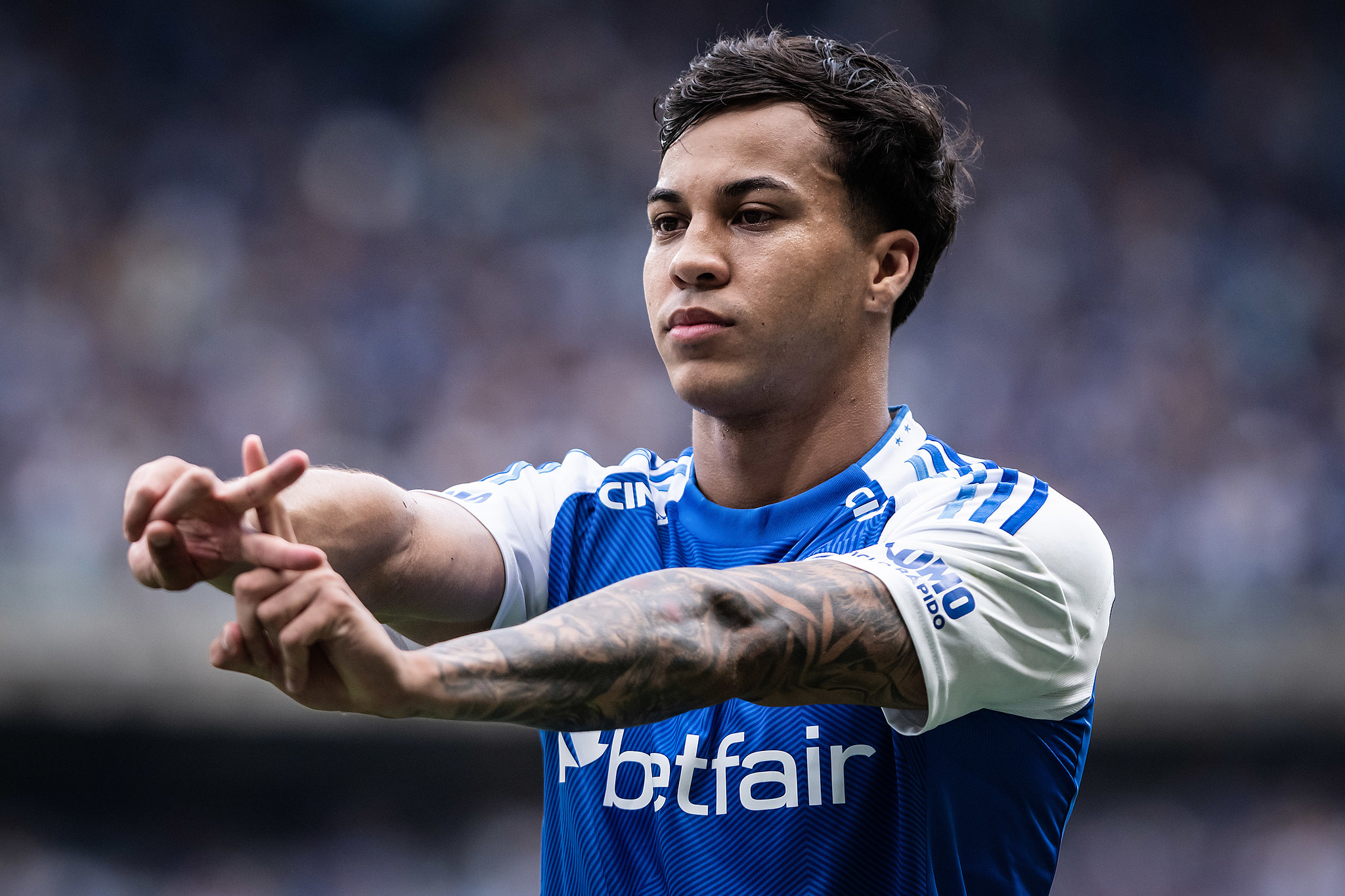 Flamengo desafia o mercado com oferta que pode ultrapassar R$ 200 milhões por Kaio Jorge