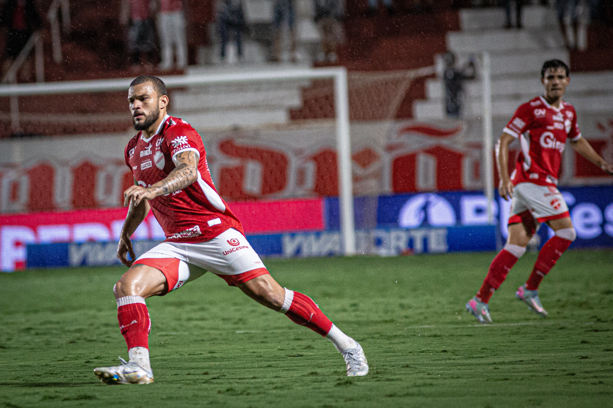 Vila Nova x Athletic pela Série B: veja prováveis escalações e onde assistir ao jogo