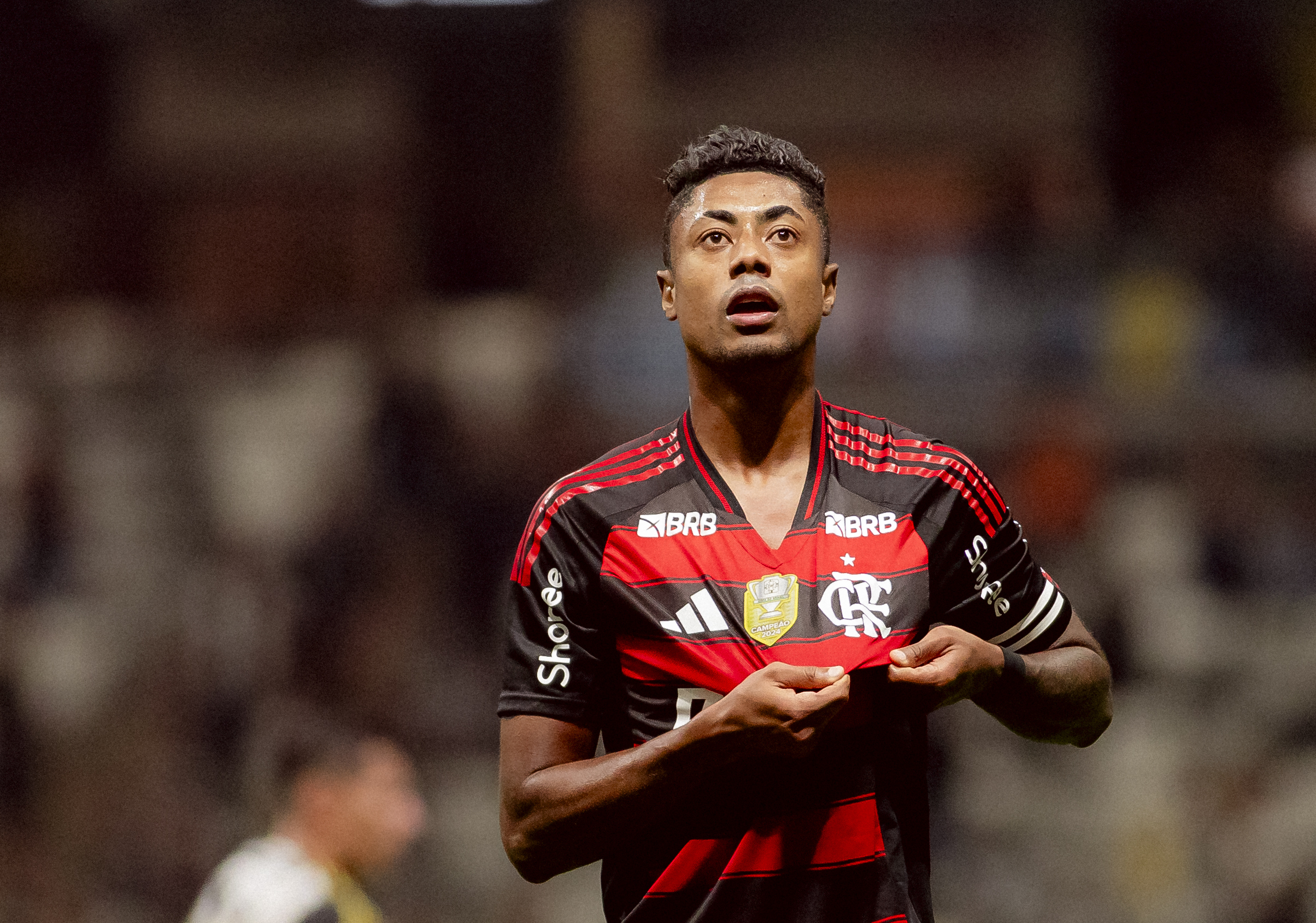 Bruno Henrique, autor do gol de empate, reafirma foco do Flamengo na Libertadores após jogo tenso