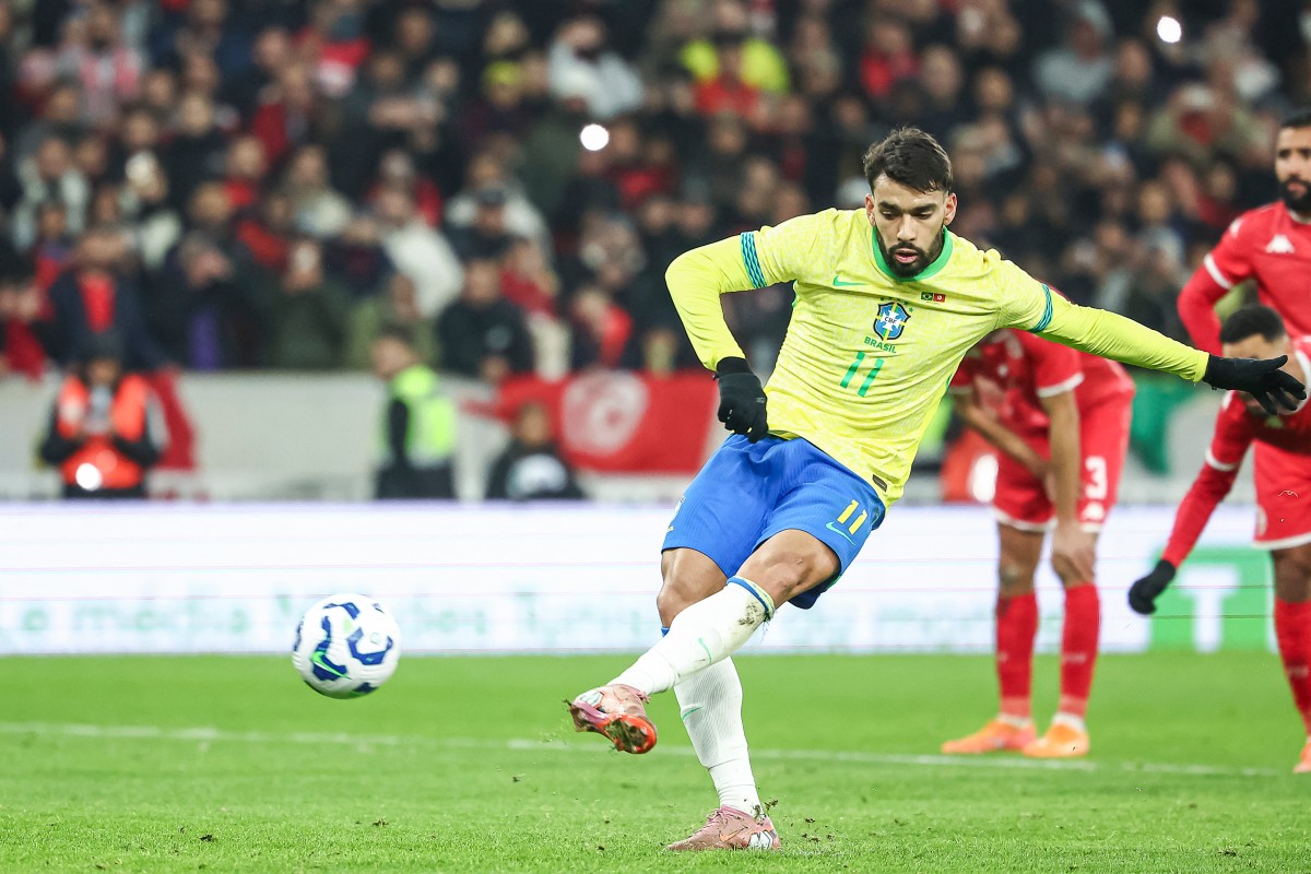 Flamengo avança em negociações com Paquetá enquanto busca acordo com o West Ham por transferência