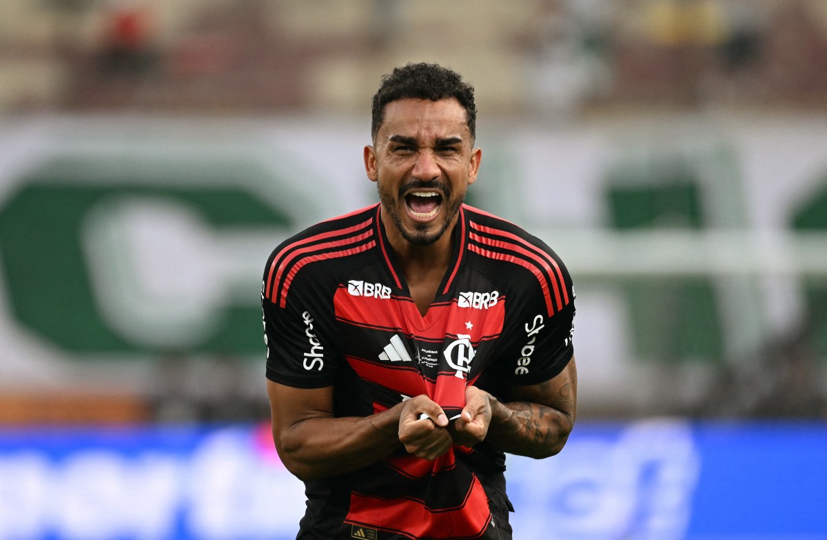 Flamengo fica com o título: Danilo brilha, vence no alto e garante vitória emocionante