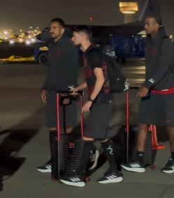 Flamengo desembarca em Lima, pronto para desafiar o Palmeiras na decisão da Libertadores 2023