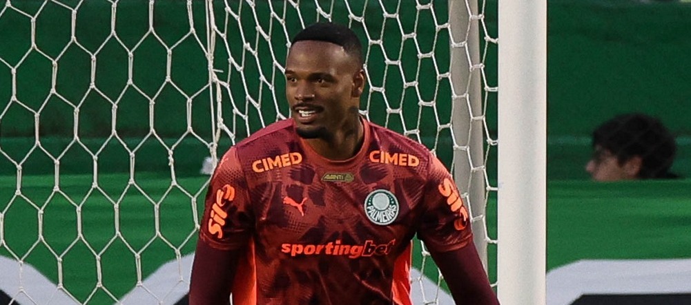 Carlos Miguel destaca, em meio à pressão, foco do Palmeiras na conquista do Brasileirão e louva elenco forte