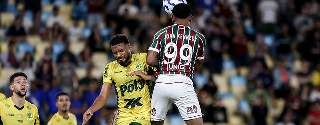 Reinaldo, do Mirassol, dispara contra árbitros e projeta duelo desafiador com o Palmeiras