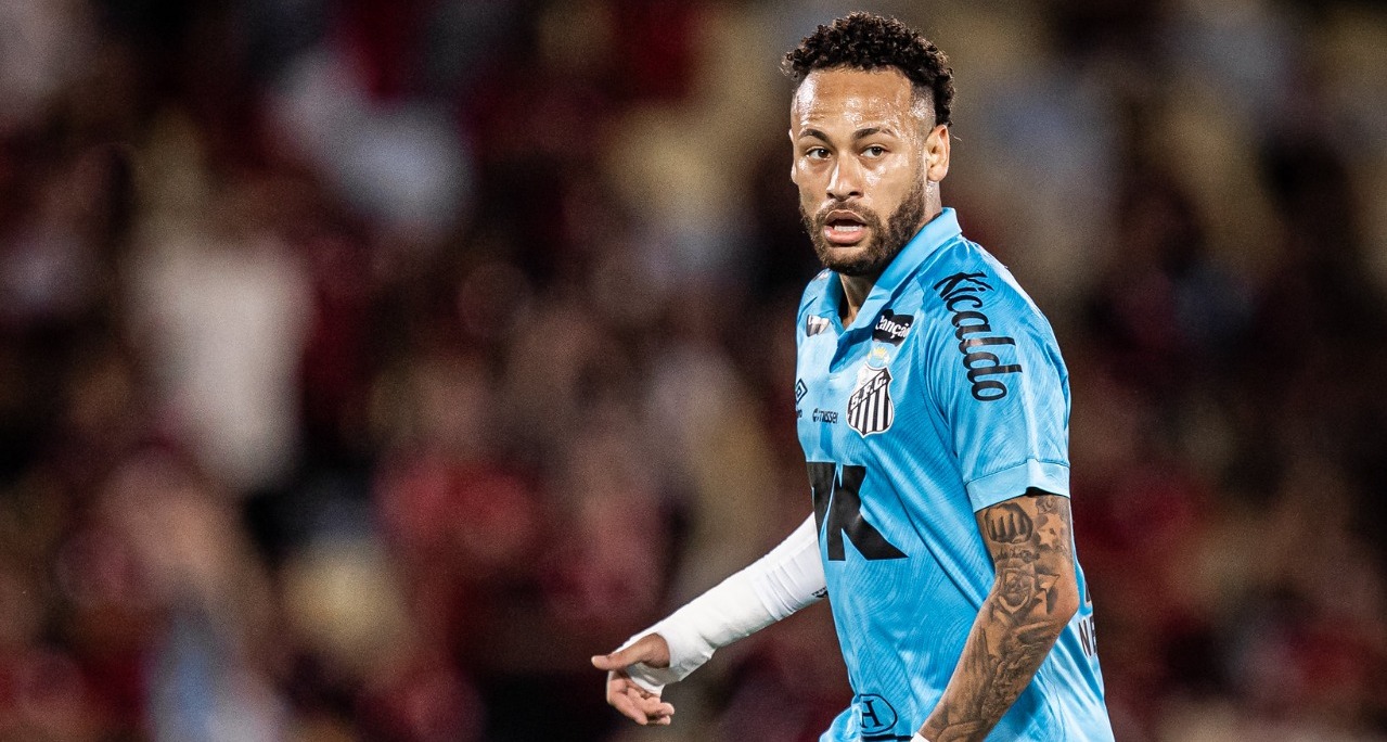 Torcida do Santos dispara contra Neymar após atitude polêmica em jogo contra o Flamengo