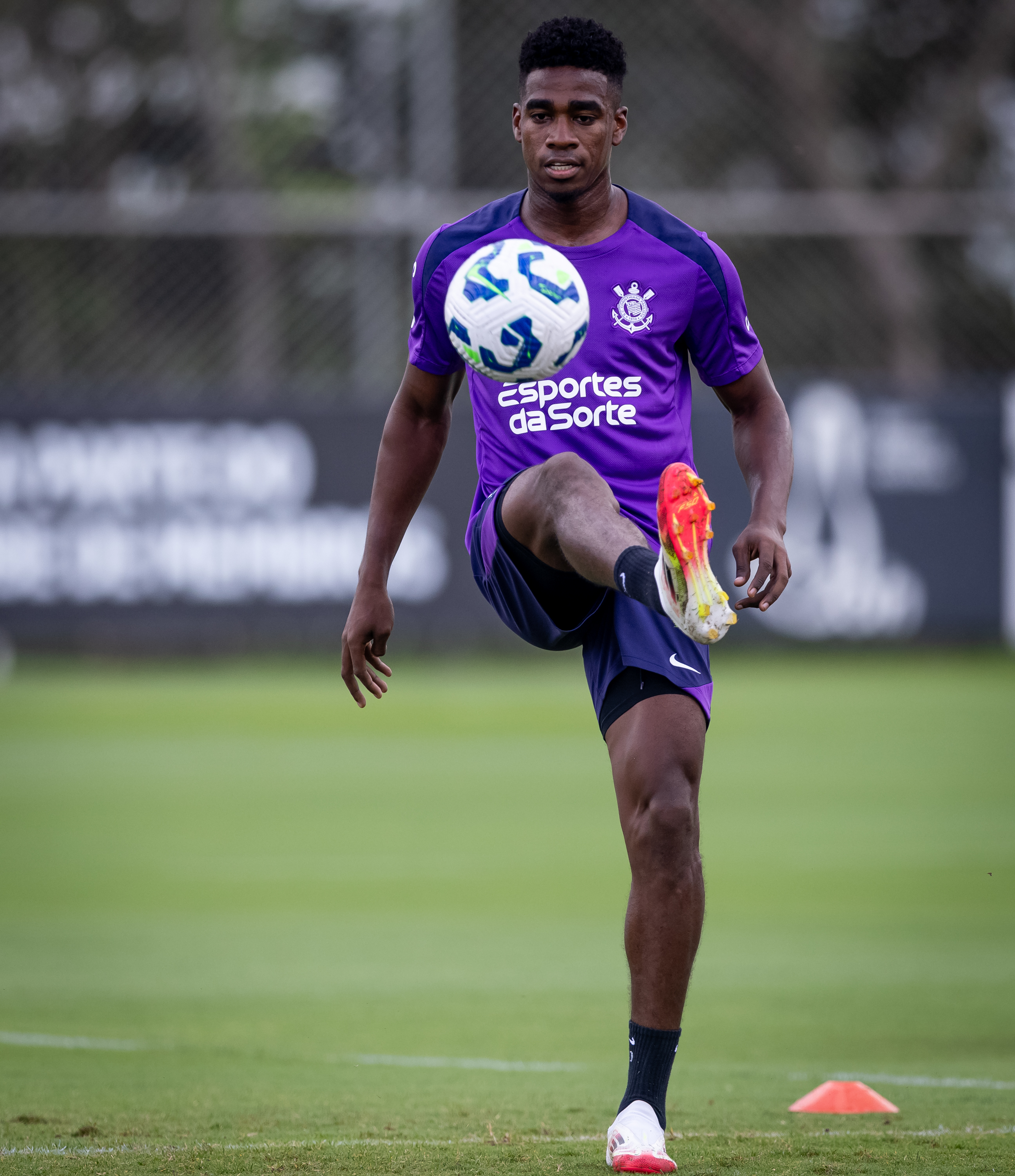 RUMO A EUROPA? Félix Torres mira a Espanha: Osasuna e Getafe projetam negociação.