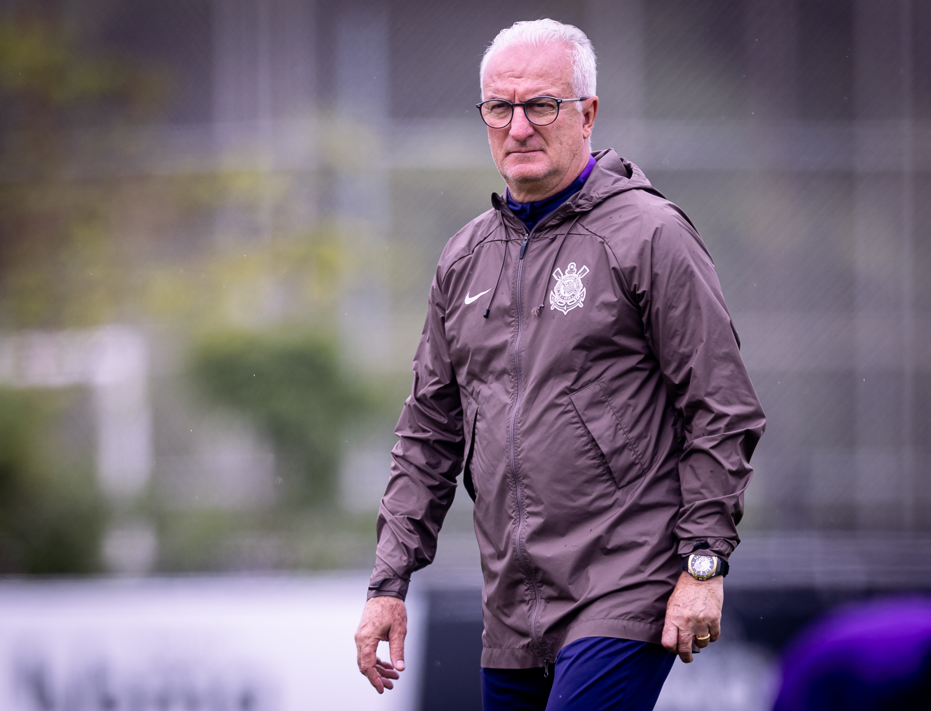 Majestoso em Jogo: Corinthians projeta reforços e sofre desfalque de Garro para o clássico