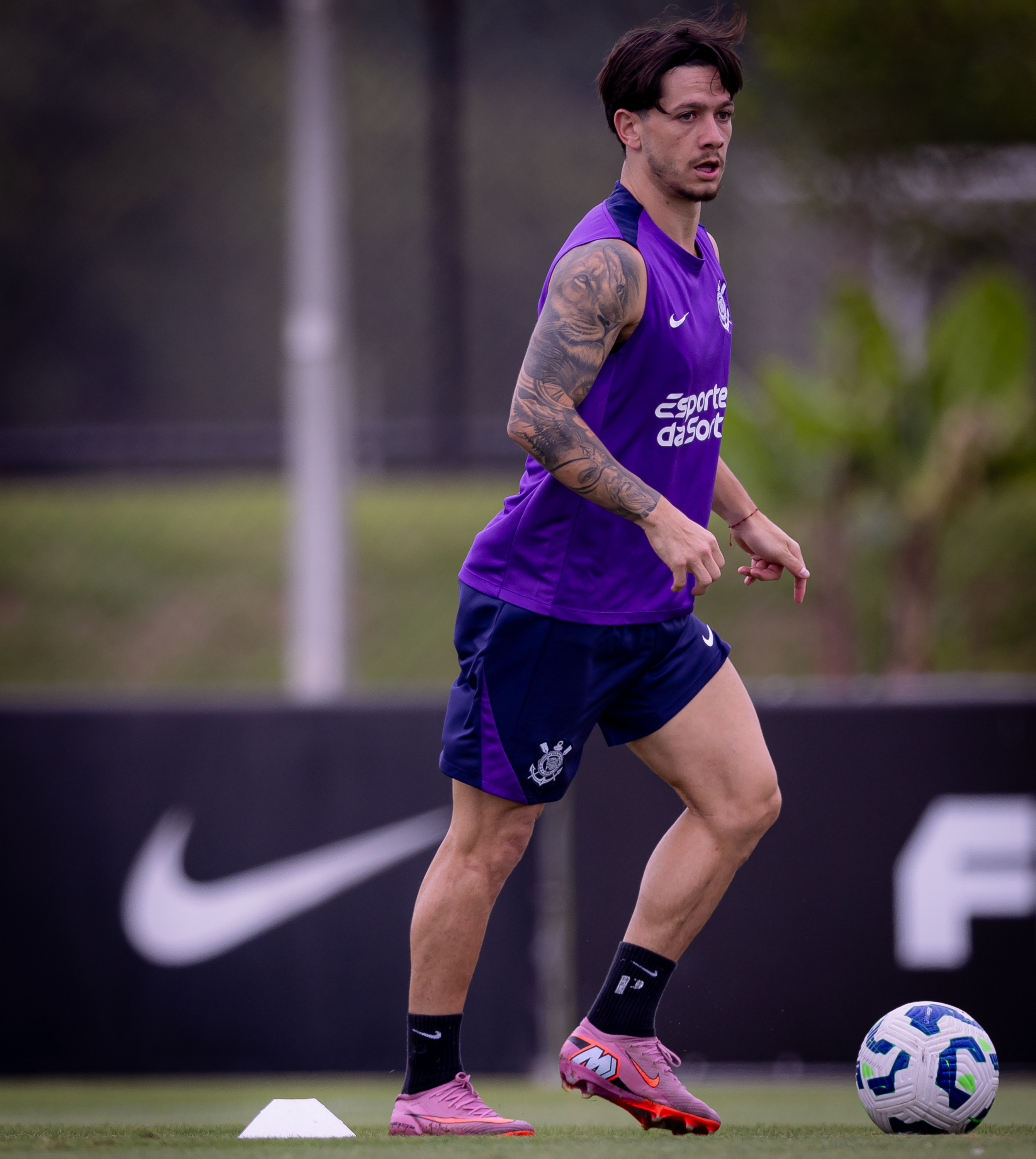 Corinthians se reapresenta com retorno importante, mas dúvidas marcam preparação contra o Cruzeiro