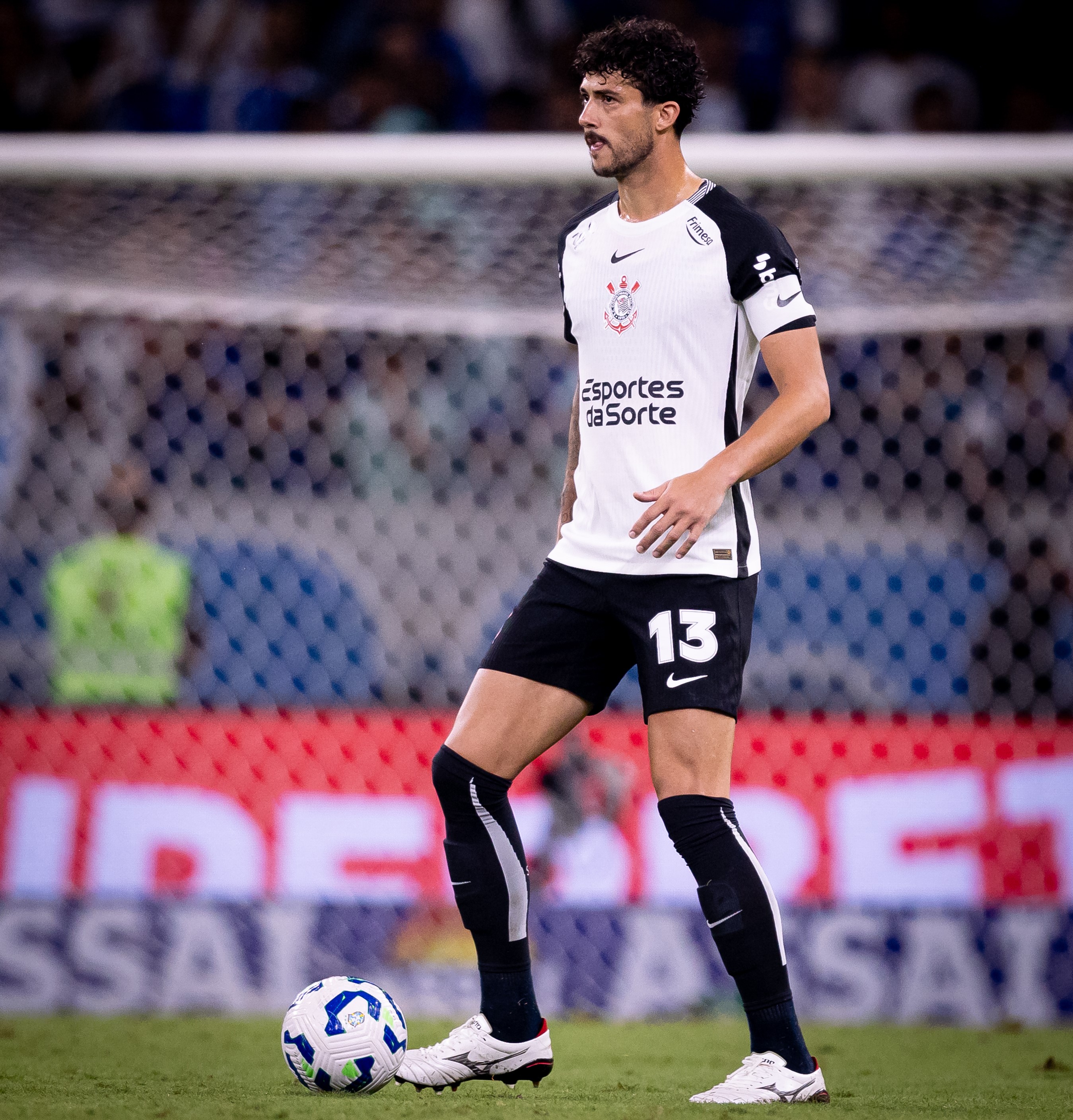Gustavo Henrique cobra reação e anuncia conversa dura com Martínez no Corinthians