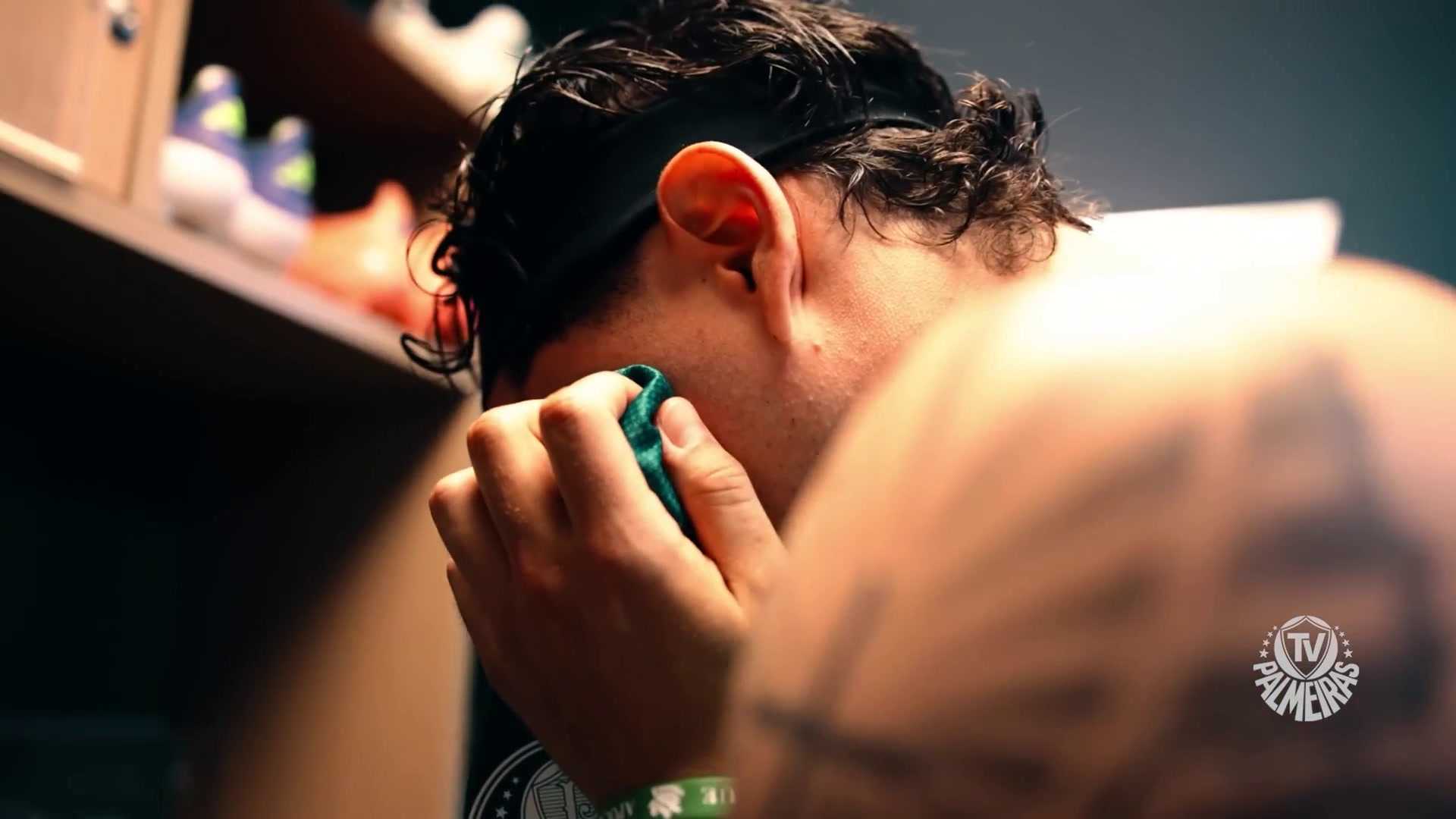 Palmeiras reage com vitória sobre o Santos em clássico decisivo e mantém boa fase no torneio