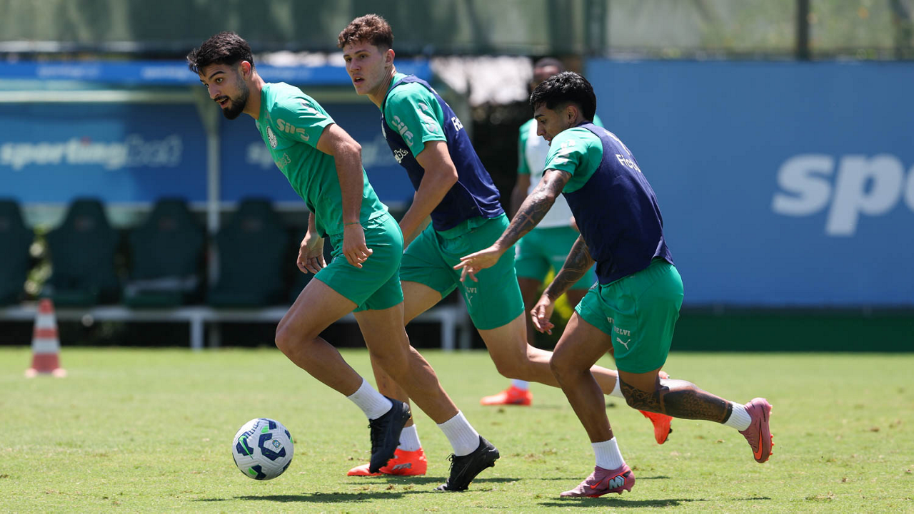 Palmeiras reencontra a torcida em reapresentação e promete foco total na temporada 2024